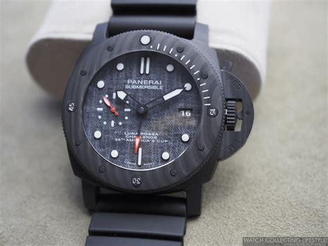 SIHH 2019: Panerai Submersible Luna Rossa PAM 1039. Live 